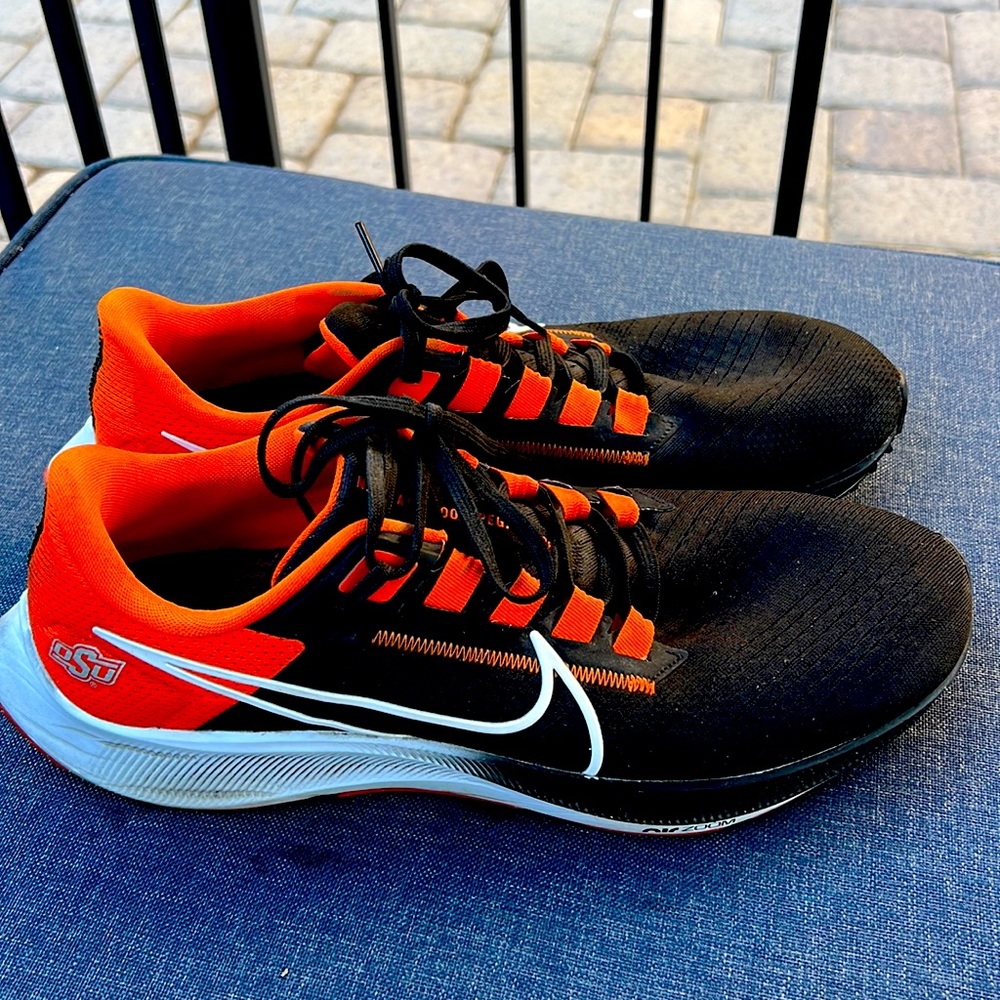 Nike Air Zoom Pegasus 38 'Oklahoma State' - orange, black, & white. Gently used.